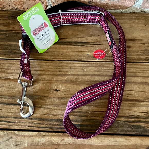 kong reflective leash